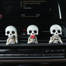 Resin Skull Car Decoration – Aromatherapy Bust Figurine for Halloween Auto Dashboard