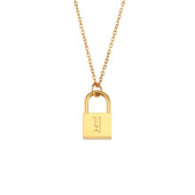 Colar feminino moderno em aço inoxidável com pingente de cadeado concêntrico com letras do alfabeto (de A a Z). Corrente estilo gargantilha com a