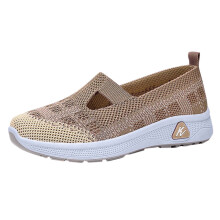 Damen-Freizeitschuhe zum Hineinschlüpfen in großen Größen, atmungsaktives Mesh-Obermaterial, weiche Sohle, runde Zehenpartie, Kaffeebraun, EU 39