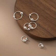 Örhängen i sterlingsilver med sovande ringar, 12 mm