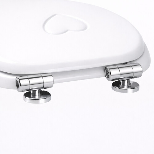 18'' Heart Design MDF Toilet Seat 1
