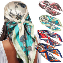 Foulards carrés en satin de soie, lot de 4