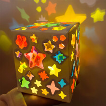 Lámpara portátil hecha a mano con proyección de luz multicolor – Kit de linterna DIY para niños, ideal para fiestas, clases y manualidades