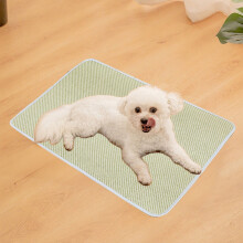 Natural Rattan Straw Pet Cooling Mat for Dogs and Cats - Breathable Summer Bed, Non-Slip Design for Indoor/Outdoor Use, All-Season Comfort