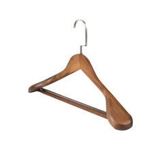 Premium Wide Shoulder Hangers – Non-slip, Heavy-Duty Wooden Garment Organizers for Coats & Suits