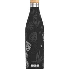 SIGG - Insulated Water Bottle - Meridian - Leakproof - Extra Slim - BPA Free - Plastic Free - Double Walled 18/8 Stainless Steel - Bamboo Screw Top -