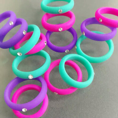 Silicone Ring with Rhinestones Dark Grey Size 4-9 2