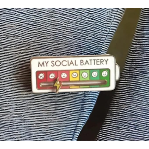 Νέα αστεία καρφίτσα από σμάλτο - My Social Battery Δημιουργική καρφίτσα πέτου Move To the 2