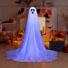 Halloween spookdecoratie met verlichting en bedieningskoord.