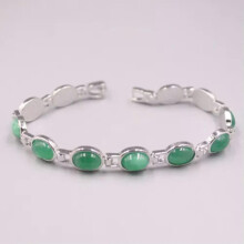 Jade-Armband für Damen, 18 Karat gelbvergoldet – Grün