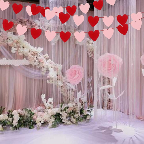 Décoration florale rose drapeau de la Saint-Valentin 1