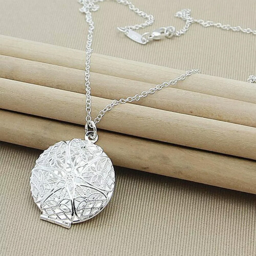 Halsband med hänge i sterlingsilver