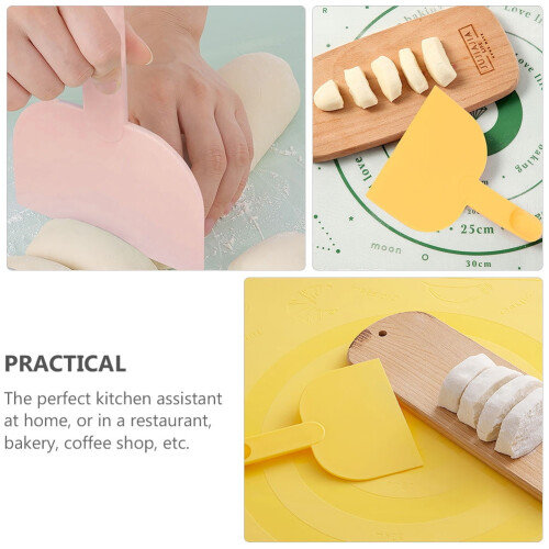 3Pcs Bench Scraper Spatula Plastic for Household Users in Home Cooking and Bakery Use 1