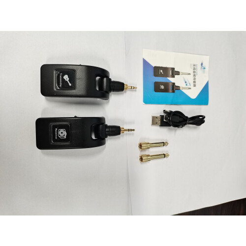 2.4G Rechargeable Wireless Guitar System, 10H, 220 Plug, Black 2