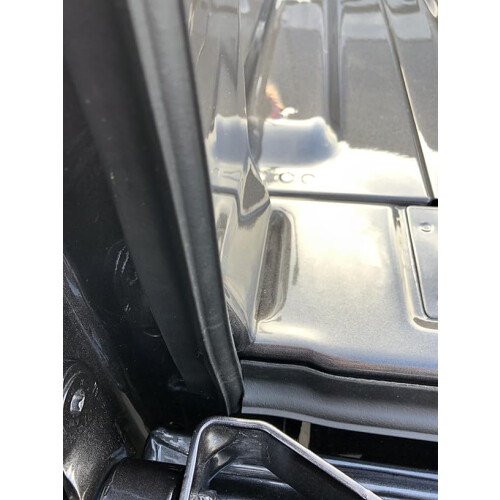ESI Ultimate Tailgate Seal with Taper Seal 3.1m 2