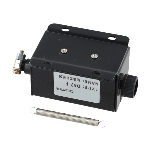 D67F 5 Digit Mechanical Resettable Counter For Industrial Counting Applications With Digital Display And Rotating Handle 1