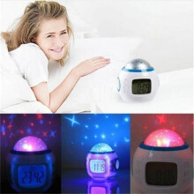Sveglia con proiezione, musica, cielo stellato, calendario, termometro, display a LED, allarme e funzione snooze.