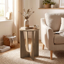 HOMCOM Round Side Table, End Table with Curved Legs Coffee Wood Effect