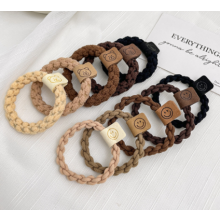 Boho-Haargummis mit Flechtmuster und Anti-Rutsch-Funktion, neuartiges Design vereint Mode und Funktionalität, farbenfrohe Haargummis zum Kombinieren