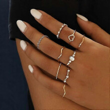 Boho Crystal Ankle Rings, 9 Pcs Gold Wave Heart Love Ring Set, Carved Stackable Ring for Women Girls