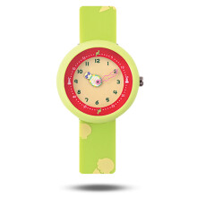 Montre amusante pour enfants aventuriers, avec bracelet en silicone confortable et fonctions multifonctionnelles (réveil, chronomètre, etc.).
