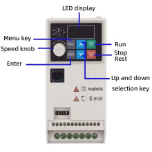 VFD 0.4KW Frequency Inverter 1PH to 3PH 220V Applicable to Three-Phase Motors Frequency Converter AC Drive