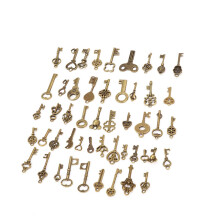 50pcs Handmade Bronze Key Charms for DIY Crafts Vintage Clothes Accessories