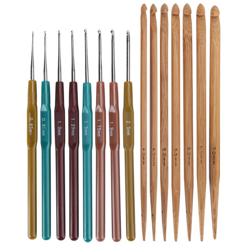 Complete Crochet Set with Plastic & Bamboo Handles, Various Sizes 1