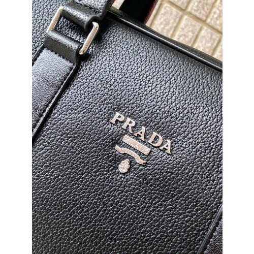 Prada Pure Leather Briefcase 110-3 39cm 2