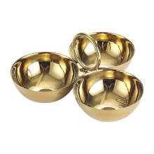 Bandejas de acero inoxidable para servir aperitivos, versátiles y fáciles de limpiar.