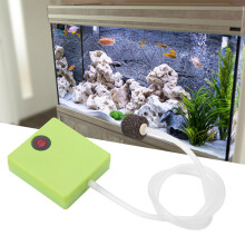 Portable Fish Tank Air Pump 0.5W, 80L/h, 7x6.4x2cm, Green
