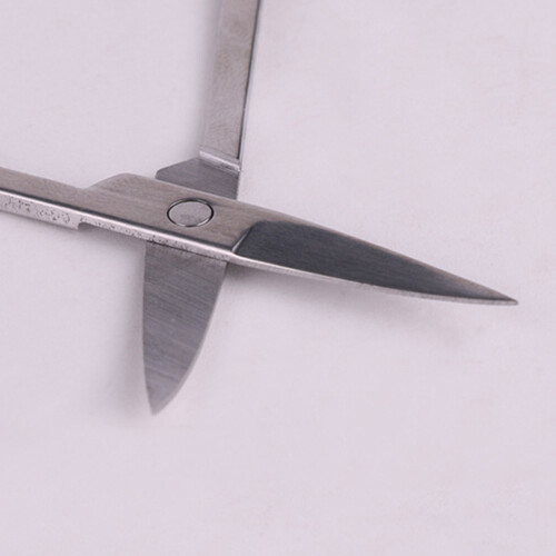 Compact Steel Scissors for Brow Shaping