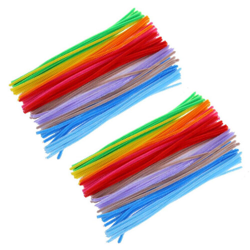 200 pieces of colored pipe cleaners