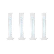 4 transparante plastic maatcilinders van 500 ml
