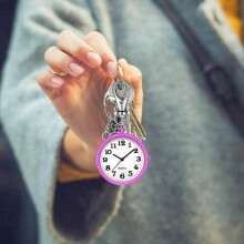 Clip-on zakhorloge met sleutelgesp voor verpleegkundigen, paars en wit