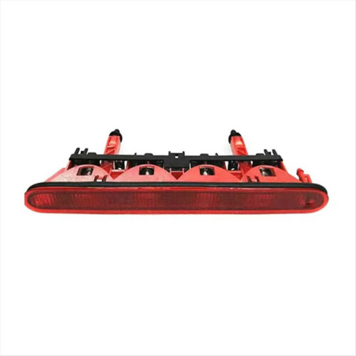 Car 3. Third stop taillight 6350P5 for 307 hatchback 307SW