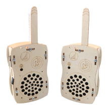 Kinderwalkietalkies doe-het-zelf set, leuk als vakantiecadeau met groot bereik. Montage is een echte