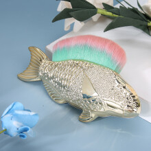 Green Fish-Shaped Nail Cleaning Brush Dust Removal Manicure Tool Eco-friendly