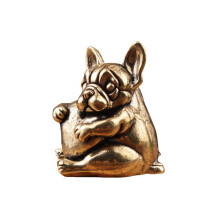 Holding Heart Sculpture Office Desk For Dog