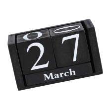 Vintage Wooden Desktop Calendar Black 9.45.24.1cm Home Office Decor