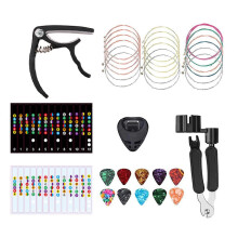 18PCS guitarstrengesæt, akustisk guitarskifteværktøj, akustiske strenge, plektere, capo, skalaklistermærker, plekterholdere