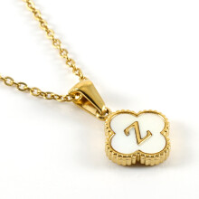 (Z gold (including chain)) HKEDES New Clover Pendant Stainless Steel 18K Gold Necklace, Minimalist Shell Letter Clavicle Chain