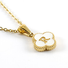 (R gold (including chain)) HKEDES New Clover Pendant Stainless Steel 18K Gold Necklace, Minimalist Shell Letter Clavicle Chain
