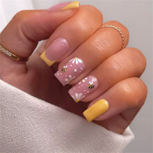 24PCS Short Artificial Nail Glossy Yellow French Design Bees