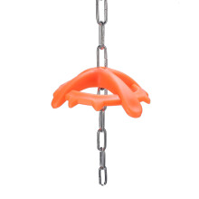 High Strength Plastic Hanging Pig Bite Toy with Metal Chain, 17.814.7cm