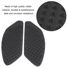 R1 09-14 Rubber Tank Traction Pads