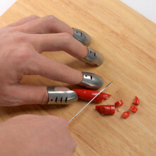 4PCS Stainless Steel Finger Guards for Cutting and Slicing, Reusable