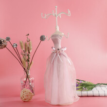 Large Model Jewelry Display Stand with High Heels & Sofa, Eco-Friendly