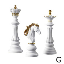(White 3pcs) Large Novelty White Chess Statues Knight King Sculpture for Office Arrangement