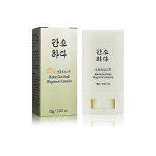 Matte Sun Stick: Mugwort + Camelia SPF50